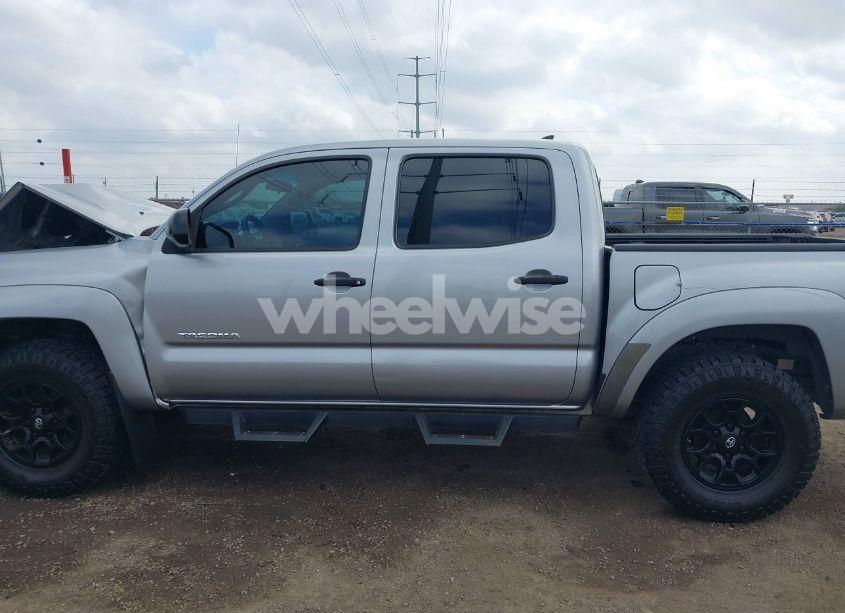 Photo 15 of 2014 Toyota Tacoma PRERUNNER (VIN 5TFJX4GN0EX034852)