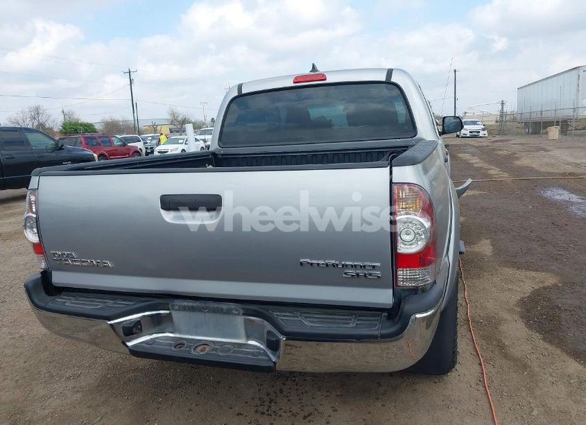 Photo 17 of 2014 Toyota Tacoma PRERUNNER (VIN 5TFJX4GN0EX034852)