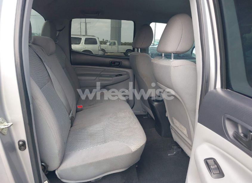 Photo 8 of 2014 Toyota Tacoma PRERUNNER (VIN 5TFJX4GN0EX034852)