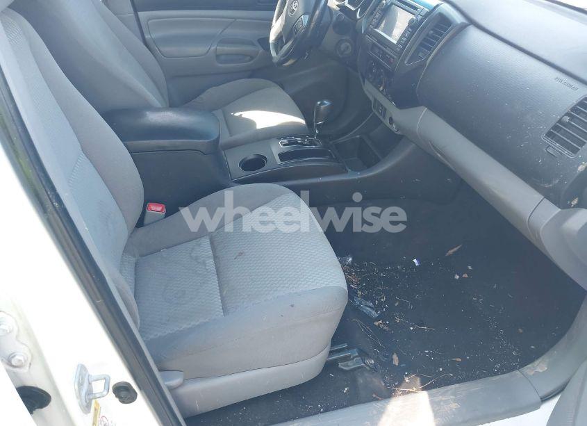 Photo 5 of 2013 Toyota Tacoma PRERUNNER (VIN 5TFJX4GN1DX015273)
