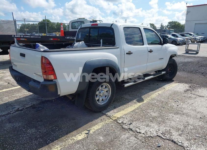 Photo 4 of 2015 Toyota Tacoma PRERUNNER (VIN 5TFJX4GN1FX037972)