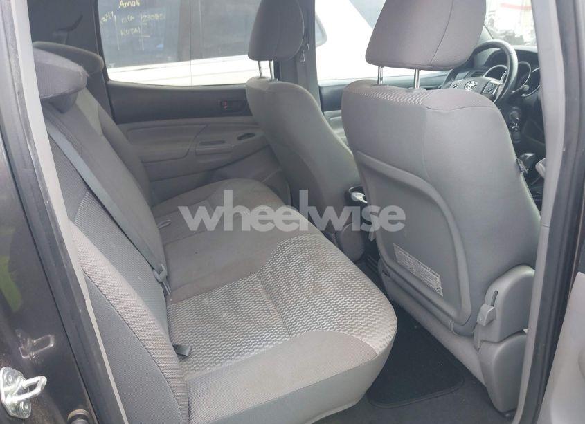 Photo 8 of 2015 Toyota Tacoma PRERUNNER (VIN 5TFJX4GN1FX046509)