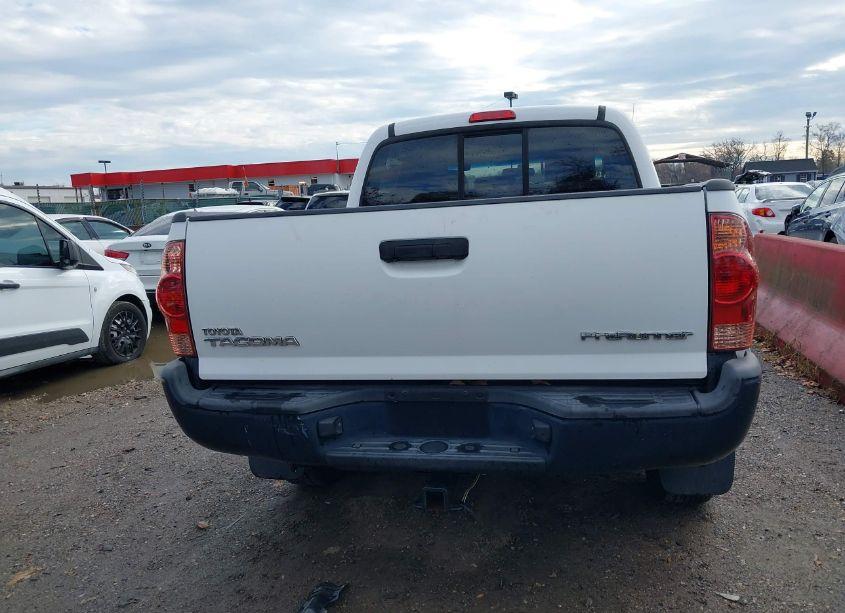 Photo 17 of 2015 Toyota Tacoma PRERUNNER (VIN 5TFJX4GN2FX039486)