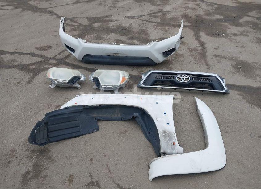 Photo 12 of 2014 Toyota Tacoma PRERUNNER (VIN 5TFJX4GN3EX036515)