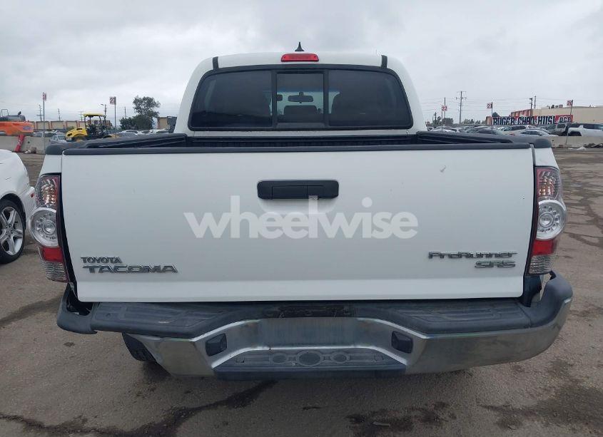 Photo 17 of 2014 Toyota Tacoma PRERUNNER (VIN 5TFJX4GN3EX036515)