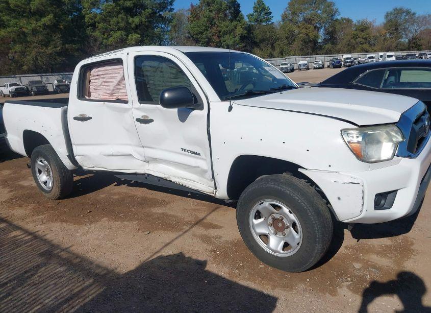 2012 Toyota Tacoma DOUBLE CAB (VIN 5TFJX4GN4CX008798) main photo