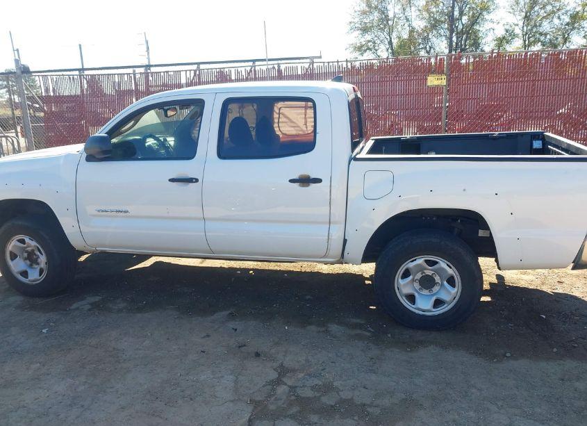 Photo 14 of 2012 Toyota Tacoma DOUBLE CAB (VIN 5TFJX4GN4CX008798)