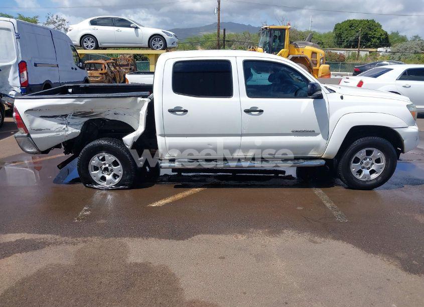Photo 14 of 2014 Toyota Tacoma PRERUNNER (VIN 5TFJX4GN4EX032845)