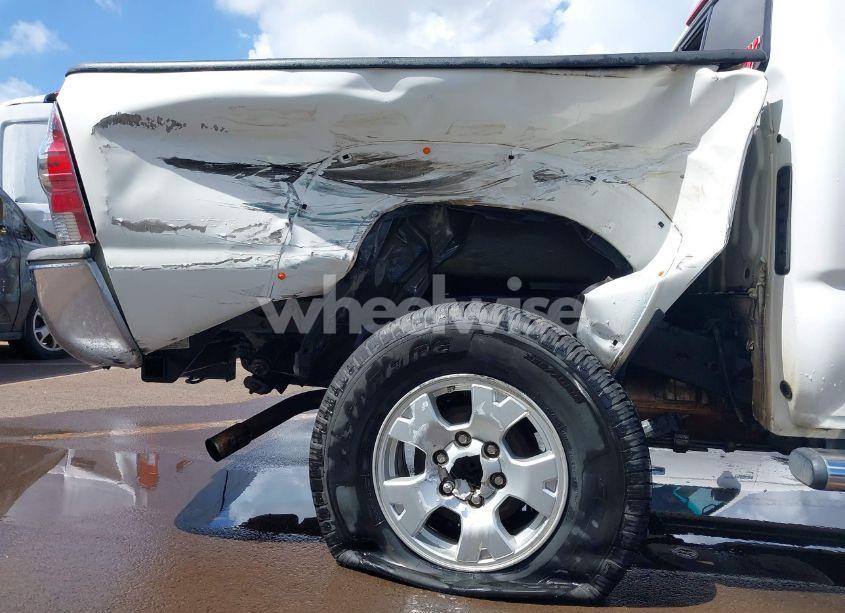 Photo 6 of 2014 Toyota Tacoma PRERUNNER (VIN 5TFJX4GN4EX032845)