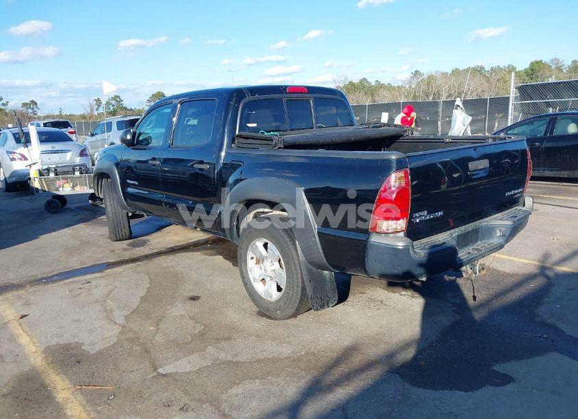 Photo 3 of 2015 Toyota Tacoma PRERUNNER (VIN 5TFJX4GN4FX039649)