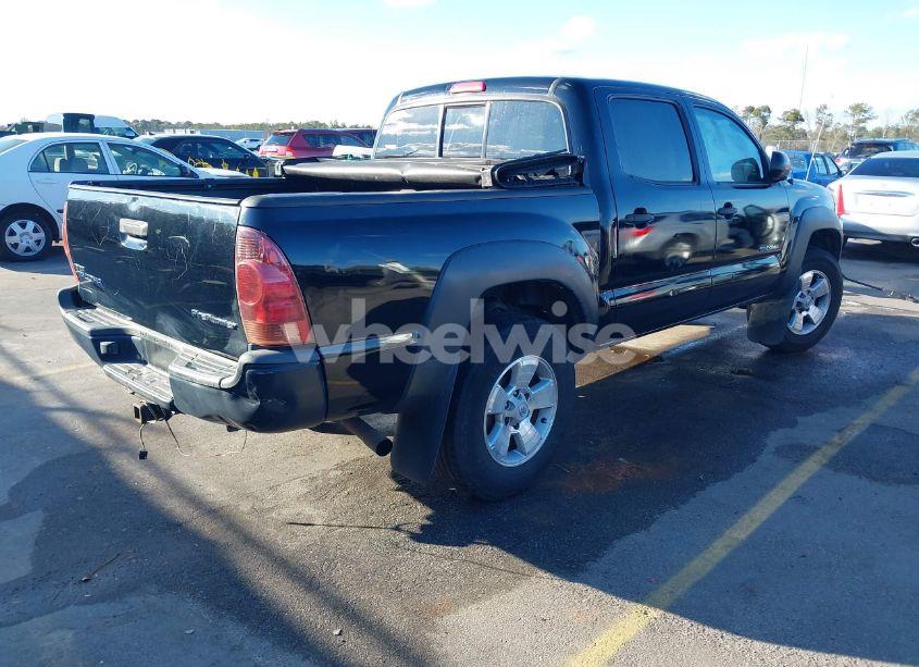 Photo 4 of 2015 Toyota Tacoma PRERUNNER (VIN 5TFJX4GN4FX039649)