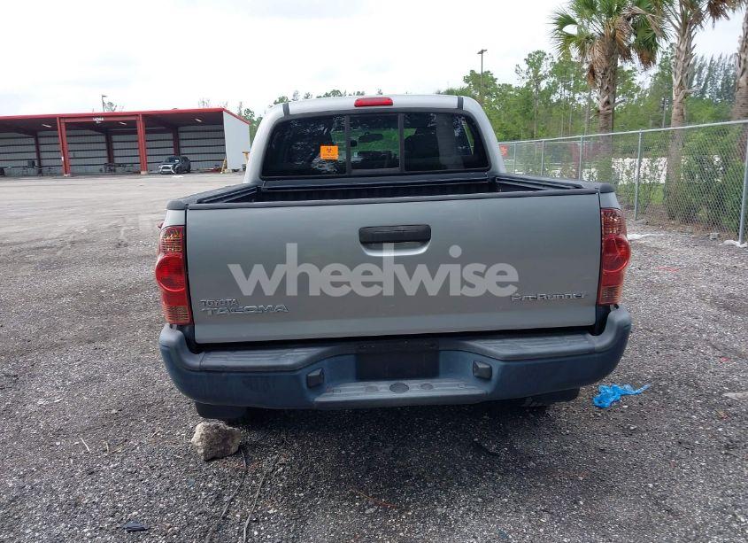 Photo 16 of 2015 Toyota Tacoma PRERUNNER (VIN 5TFJX4GN4FX047900)