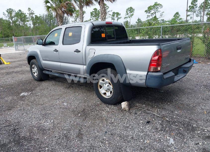 Photo 3 of 2015 Toyota Tacoma PRERUNNER (VIN 5TFJX4GN4FX047900)