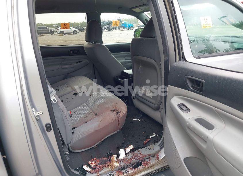 Photo 8 of 2015 Toyota Tacoma PRERUNNER (VIN 5TFJX4GN4FX047900)