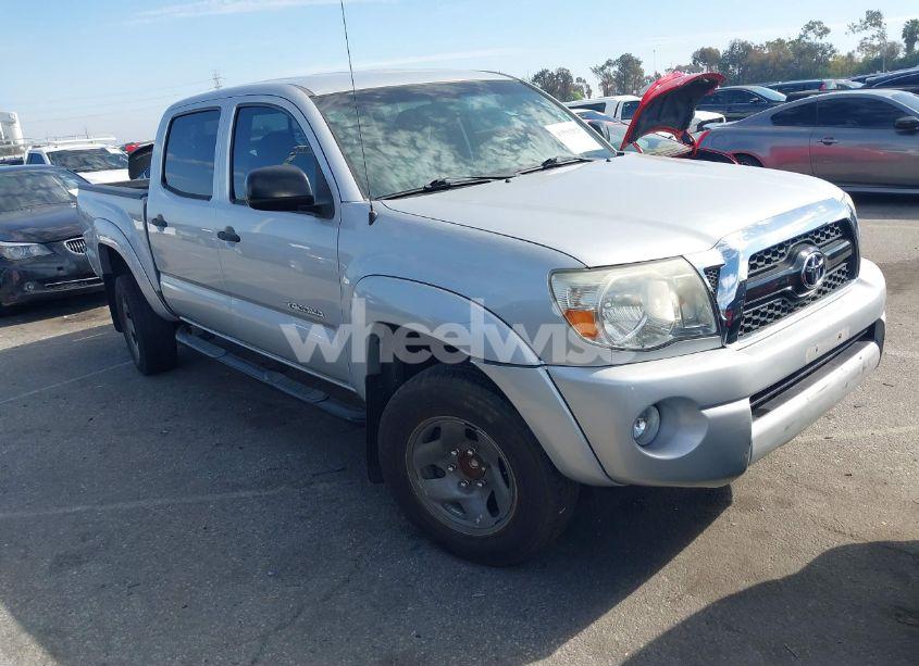 2011 Toyota Tacoma DOUBLE CAB (VIN 5TFJX4GN5BX001759) main photo