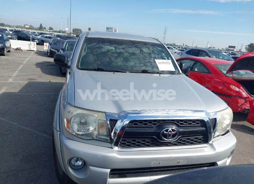 Photo 12 of 2011 Toyota Tacoma DOUBLE CAB (VIN 5TFJX4GN5BX001759)