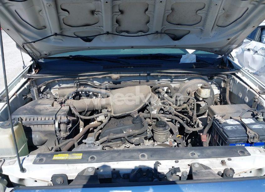 Photo 10 of 2015 Toyota Tacoma PRERUNNER (VIN 5TFJX4GN5FX045654)