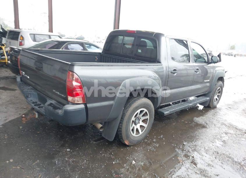 Photo 4 of 2014 Toyota Tacoma PRERUNNER (VIN 5TFJX4GN6EX036184)