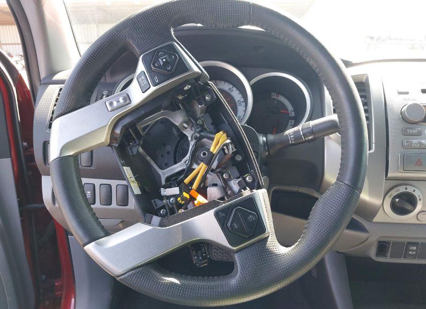 Photo 17 of 2014 Toyota Tacoma PRERUNNER (VIN 5TFJX4GN8EX027910)