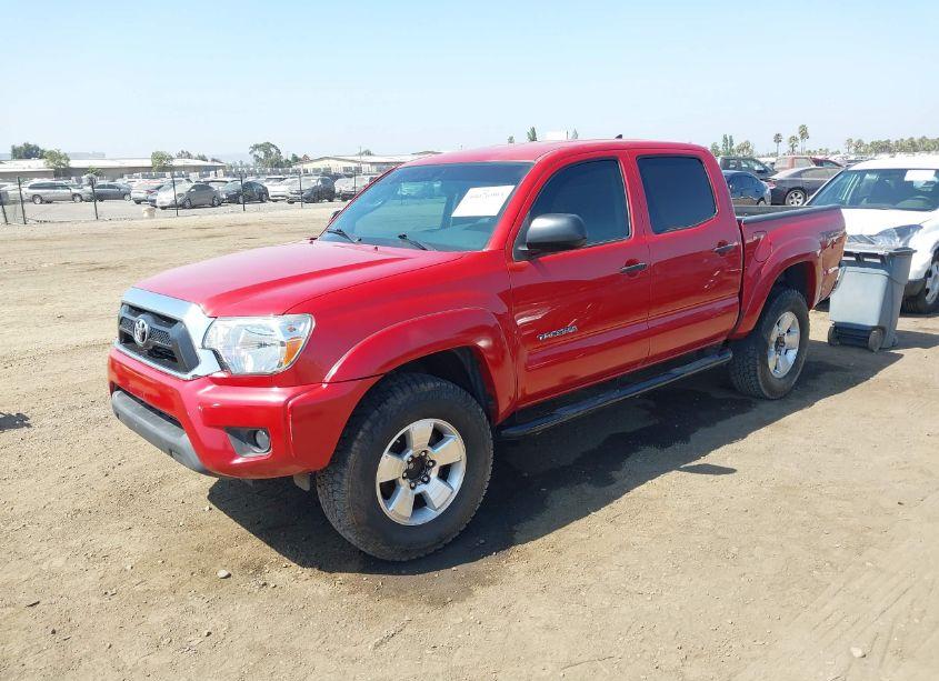 Photo 2 of 2014 Toyota Tacoma PRERUNNER (VIN 5TFJX4GN8EX027910)