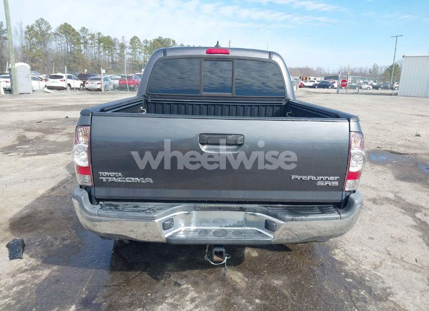Photo 16 of 2015 Toyota Tacoma DOUBLE CAB PRERUNNER (VIN 5TFJX4GN9FX039498)