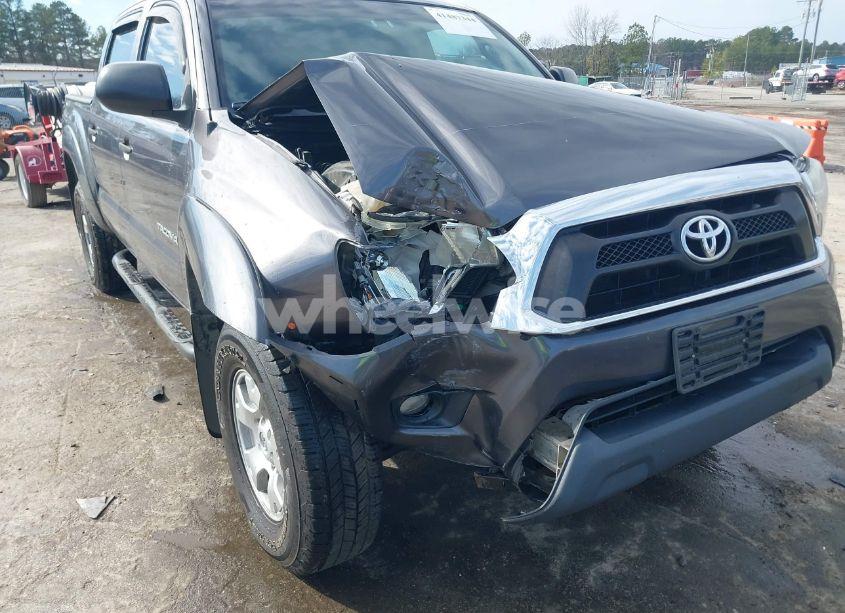Photo 6 of 2015 Toyota Tacoma DOUBLE CAB PRERUNNER (VIN 5TFJX4GN9FX039498)