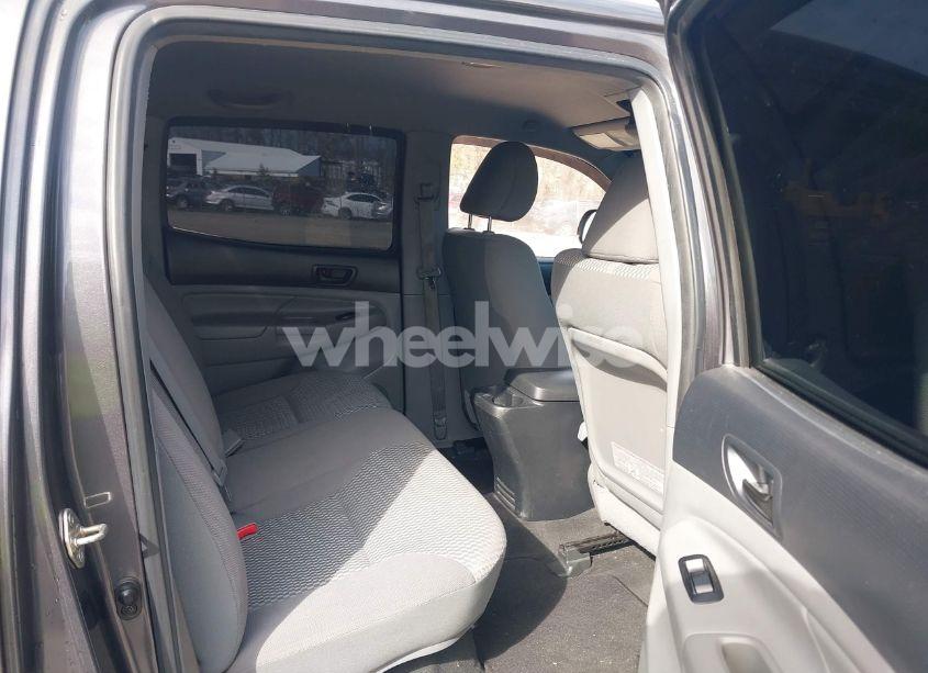 Photo 8 of 2015 Toyota Tacoma DOUBLE CAB PRERUNNER (VIN 5TFJX4GN9FX039498)