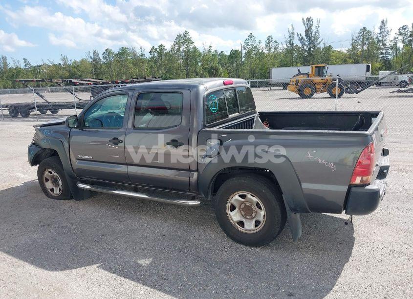 Photo 15 of 2015 Toyota Tacoma PRERUNNER (VIN 5TFJX4GN9FX040960)