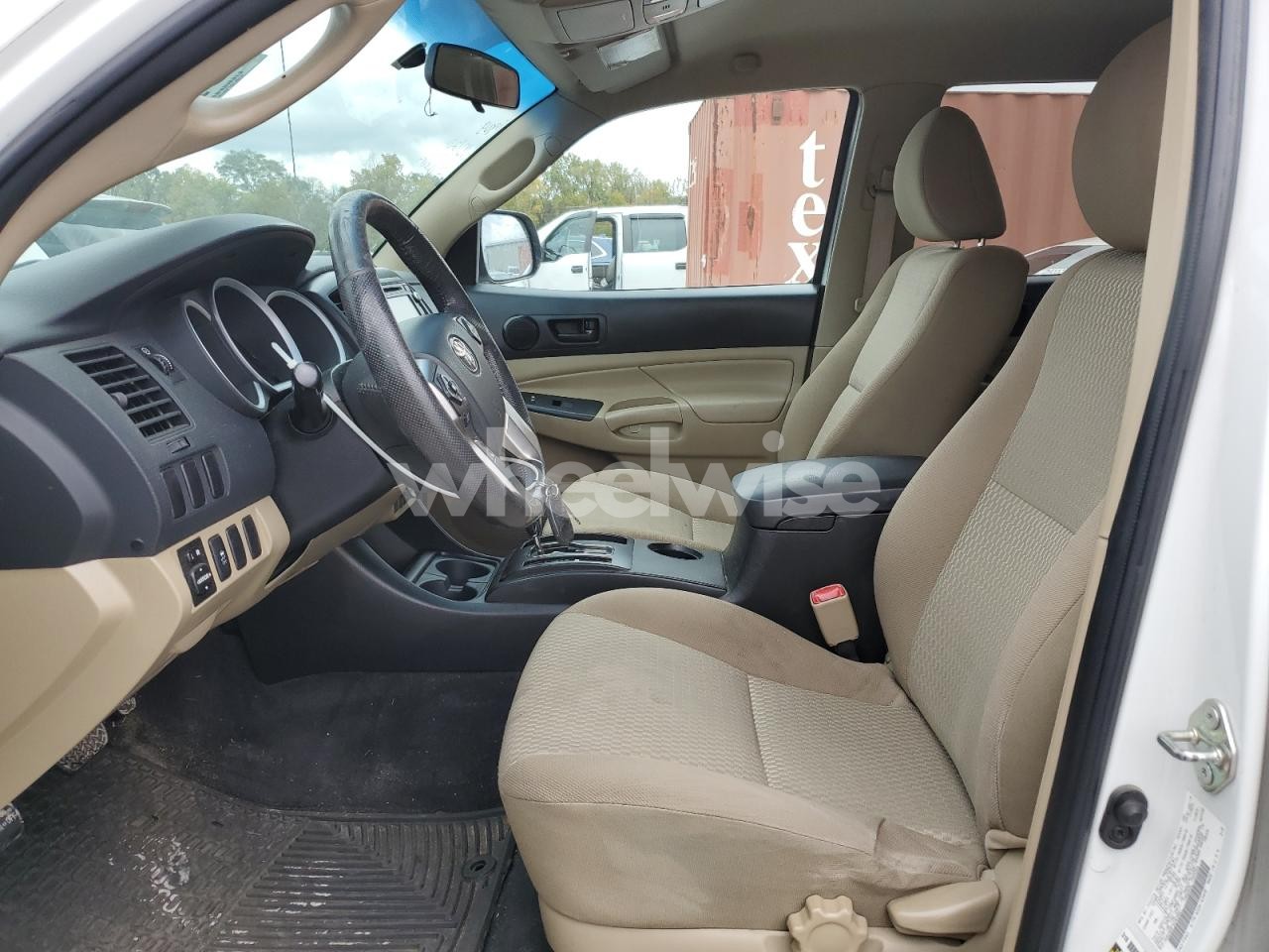 Photo 7 of 2015 TOYOTA TACOMA DOUBLE CAB PRERUNNER (VIN 5TFJX4GN9FX043941)