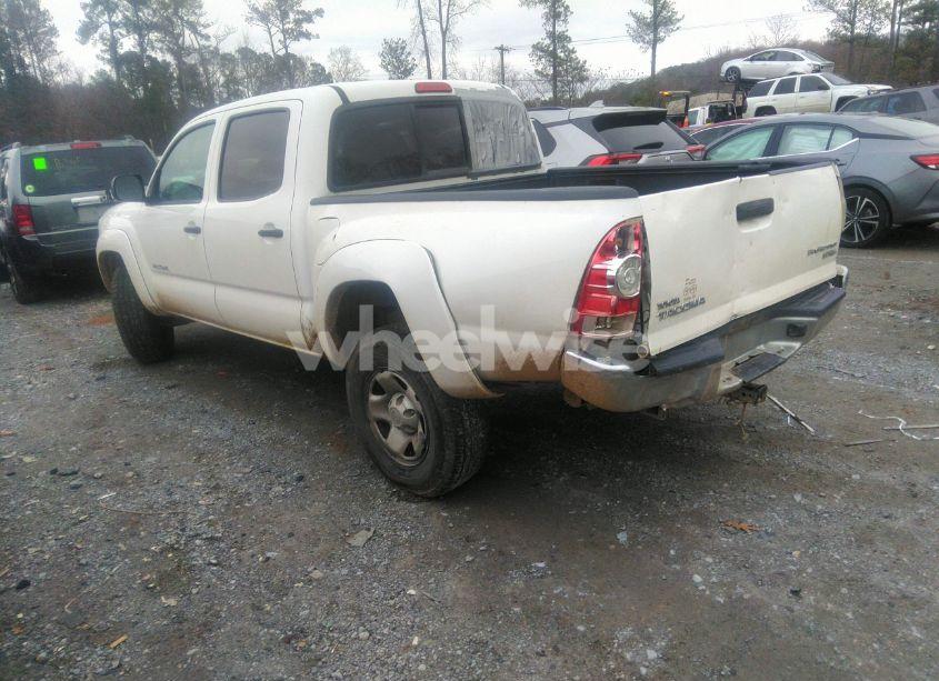 Photo 3 of 2011 Toyota Tacoma DOUBLE CAB (VIN 5TFJX4GNXBX002051)