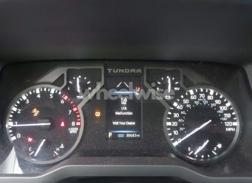 Photo 16 of 2022 Toyota Tundra SR (VIN 5TFKB5AB5NX017956)