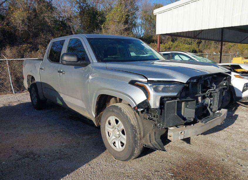 2023 Toyota Tundra SR (VIN 5TFKB5AB5PX023727) main photo