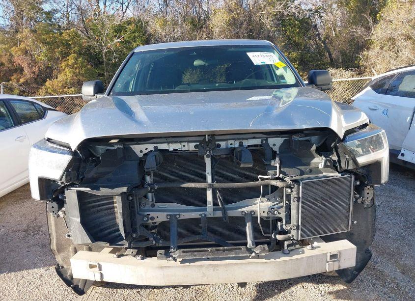 Photo 6 of 2023 Toyota Tundra SR (VIN 5TFKB5AB5PX023727)