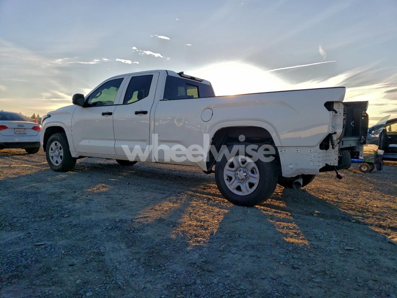 Photo 2 of 2024 TOYOTA TUNDRA DOUBLE CAB SR (VIN 5TFKB5CD4RX001820)