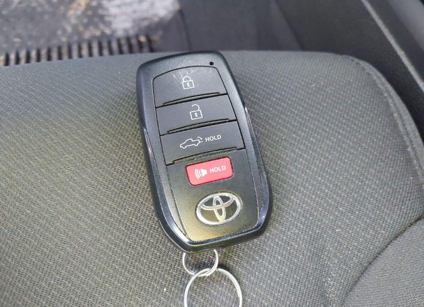 Photo 11 of 2024 Toyota Tundra SR (VIN 5TFKB5DB5RX177711)