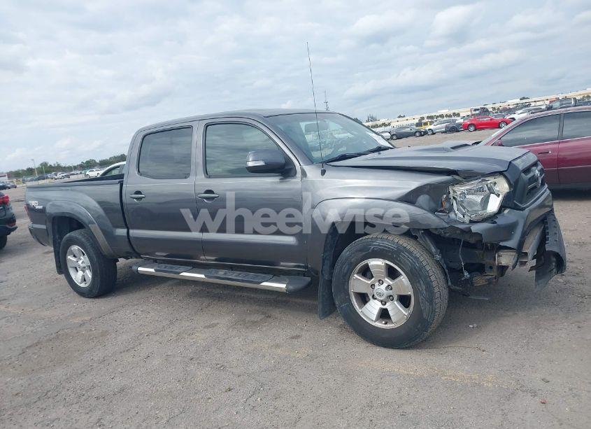 Photo 13 of 2013 Toyota Tacoma DBL CAB PRERUNNER LNG BED (VIN 5TFKU4HN1DX003720)