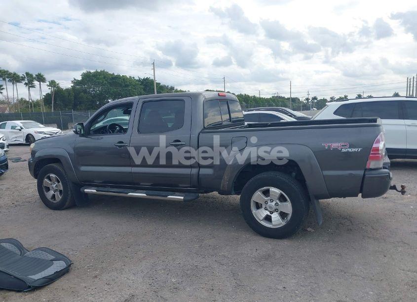 Photo 14 of 2013 Toyota Tacoma DBL CAB PRERUNNER LNG BED (VIN 5TFKU4HN1DX003720)