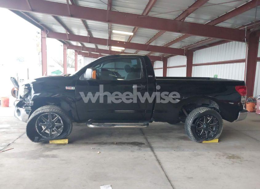 Photo 14 of 2007 Toyota Tundra BASE 5.7L V8 (VIN 5TFKV52167X002012)