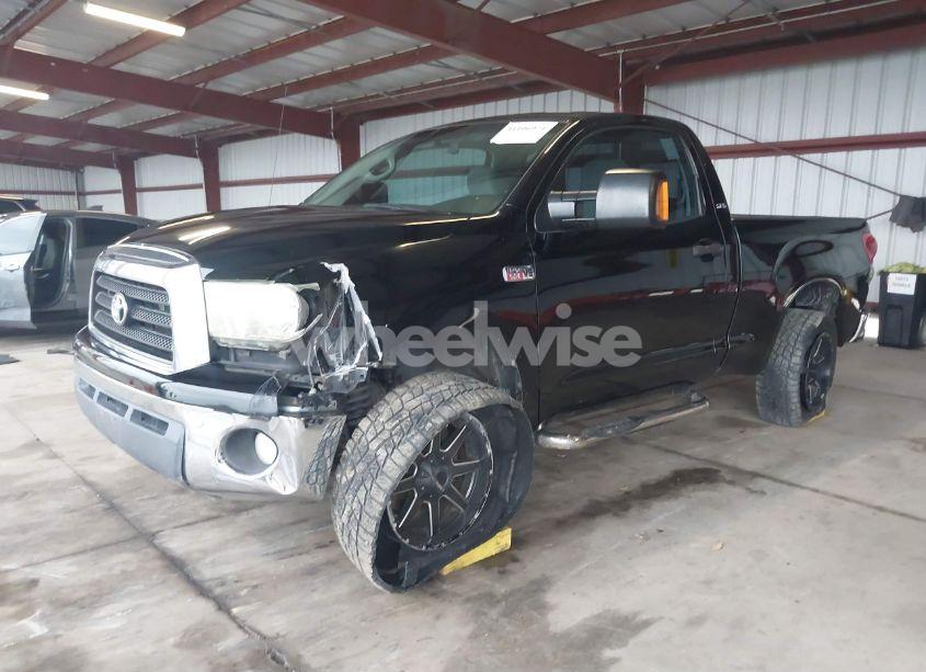 Photo 2 of 2007 Toyota Tundra BASE 5.7L V8 (VIN 5TFKV52167X002012)