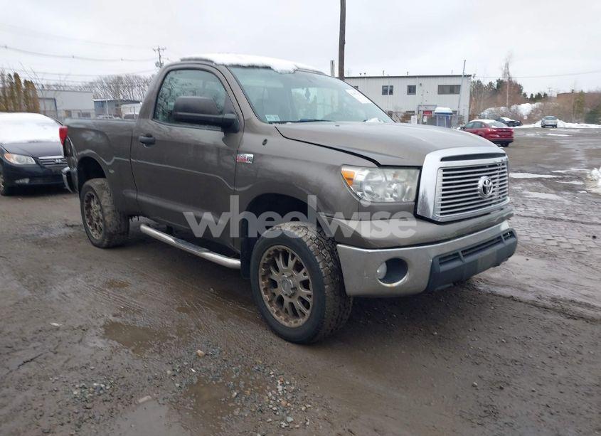 2010 Toyota Tundra GRADE 5.7L V8 (VIN 5TFKY5F1XAX004063) main photo