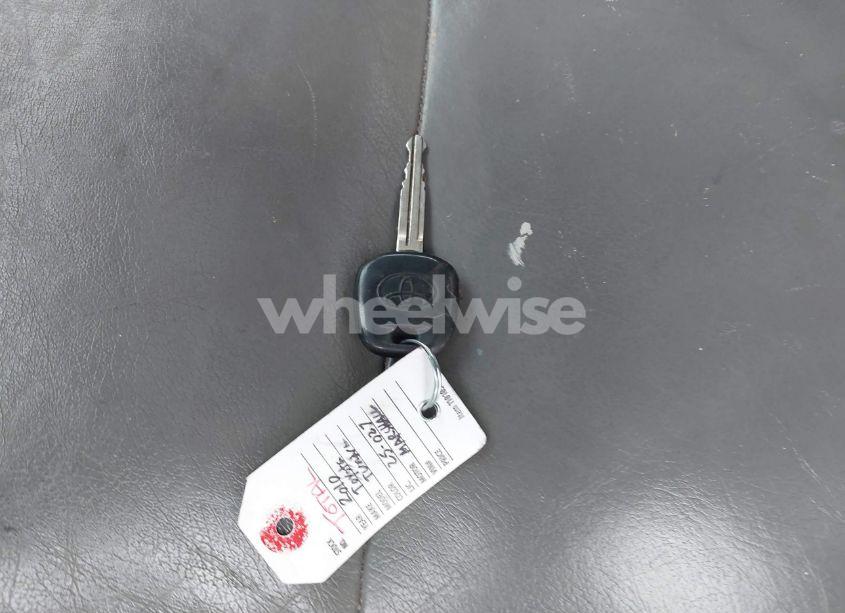 Photo 11 of 2010 Toyota Tundra GRADE 5.7L V8 (VIN 5TFKY5F1XAX004063)