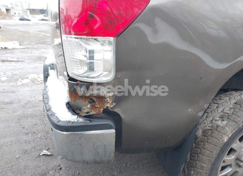 Photo 17 of 2010 Toyota Tundra GRADE 5.7L V8 (VIN 5TFKY5F1XAX004063)