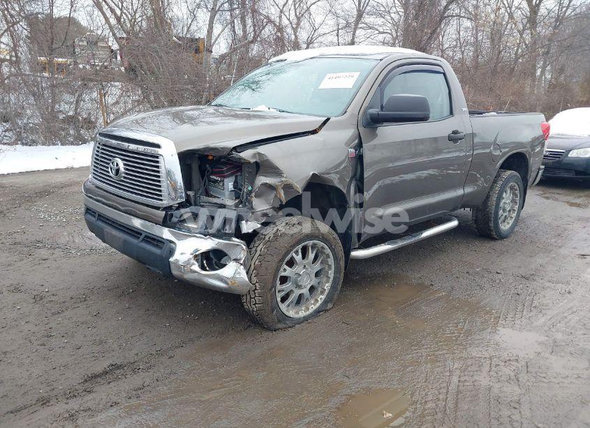 Photo 2 of 2010 Toyota Tundra GRADE 5.7L V8 (VIN 5TFKY5F1XAX004063)