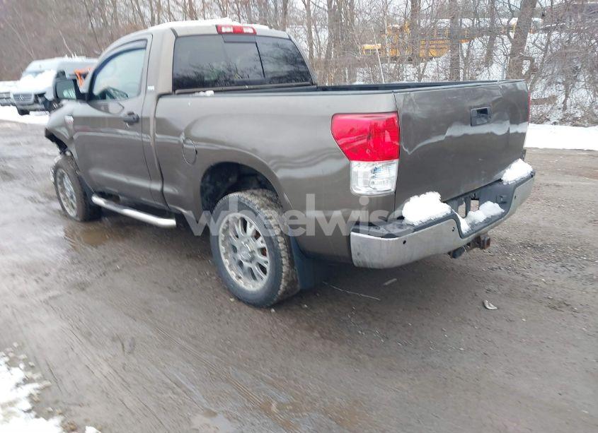 Photo 3 of 2010 Toyota Tundra GRADE 5.7L V8 (VIN 5TFKY5F1XAX004063)
