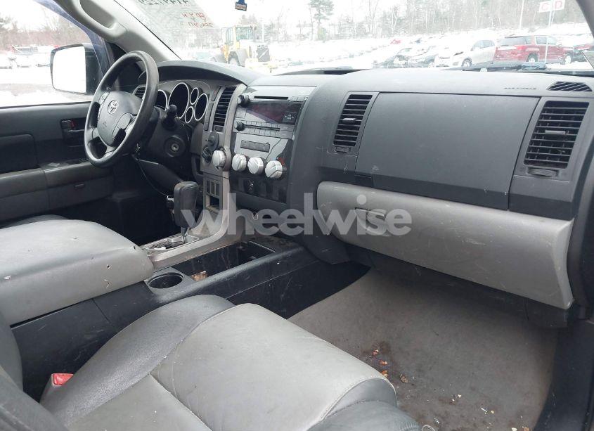 Photo 5 of 2010 Toyota Tundra GRADE 5.7L V8 (VIN 5TFKY5F1XAX004063)