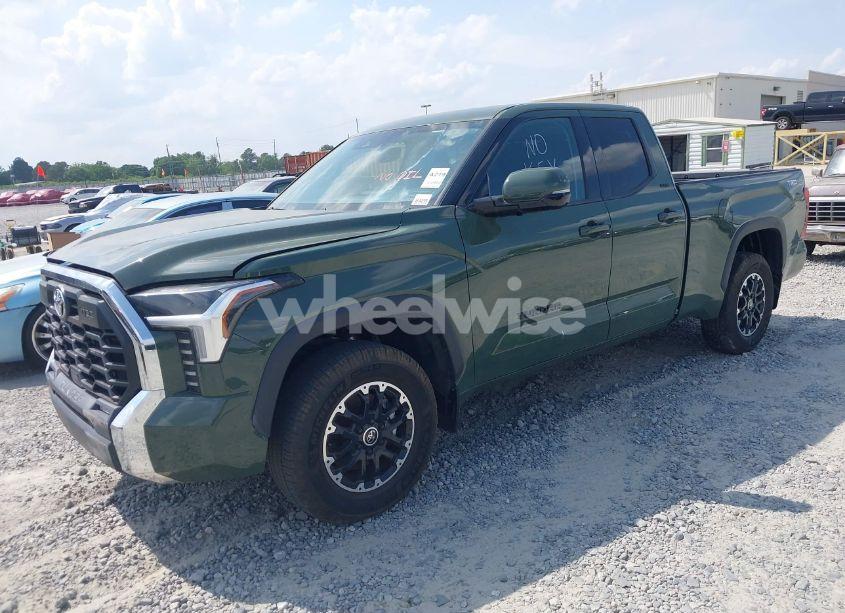 Photo 2 of 2022 Toyota Tundra SR5 (VIN 5TFLA5AA8NX007839)