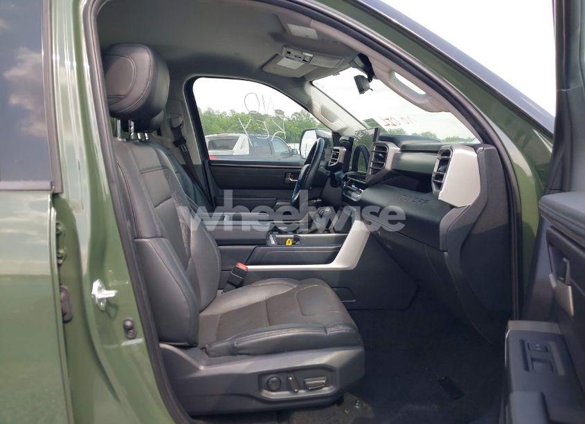 Photo 5 of 2022 Toyota Tundra SR5 (VIN 5TFLA5AA8NX007839)