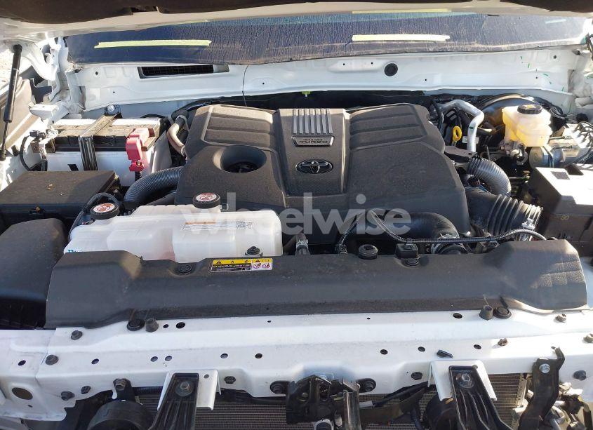 Photo 10 of 2024 Toyota Tundra SR5 (VIN 5TFLA5AB0RX035908)