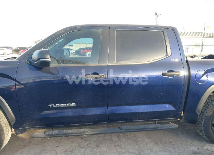 Photo 14 of 2022 Toyota Tundra SR5 (VIN 5TFLA5AB1NX001969)