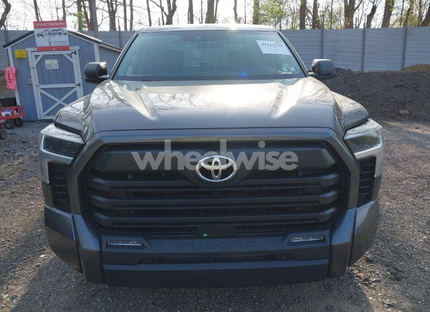 Photo 12 of 2022 Toyota Tundra SR5 (VIN 5TFLA5AB2NX019252)